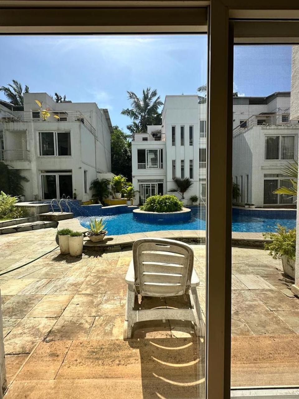 Villa M - Jia 4 Candolim Goa 3Bhk, Pool Facing, Near Beach, Free Breakfast, Free Wifi And Prime Location Aguada Esterno foto